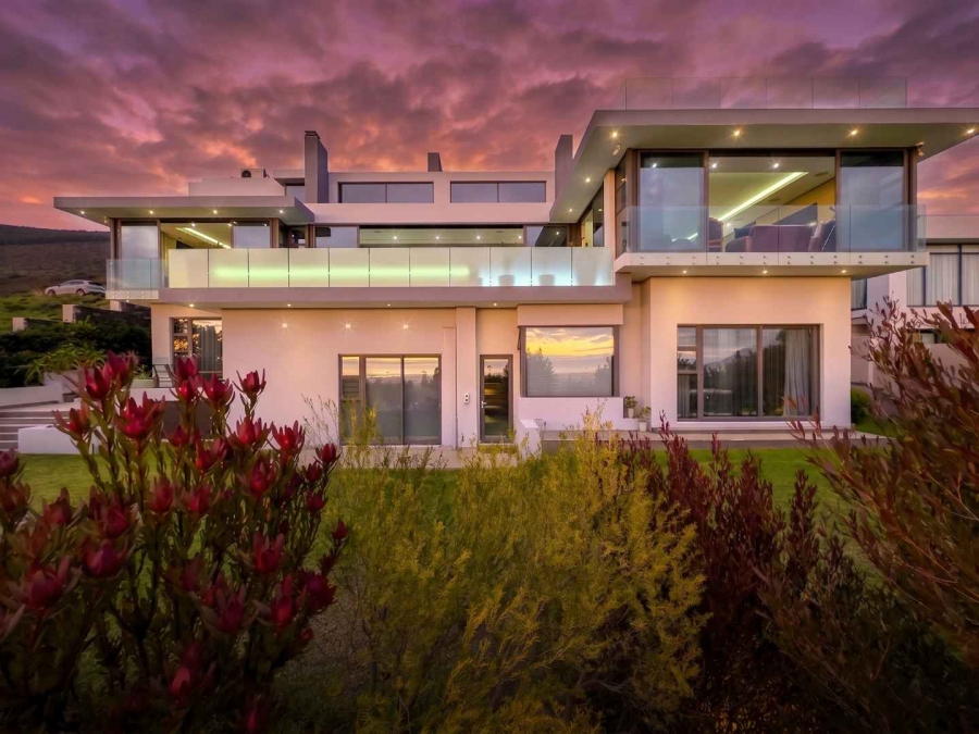 4 Bedroom Property for Sale in Baronetcy Estate Western Cape